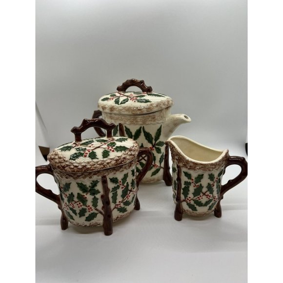 Christmas teapot Holly Lidded Teapot Creamer Sugar Bowl Set holiday Holland red - Picture 1 of 16
